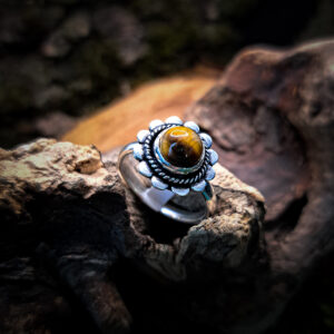 Royal Halo Ring