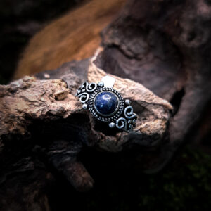 Elarya Ring